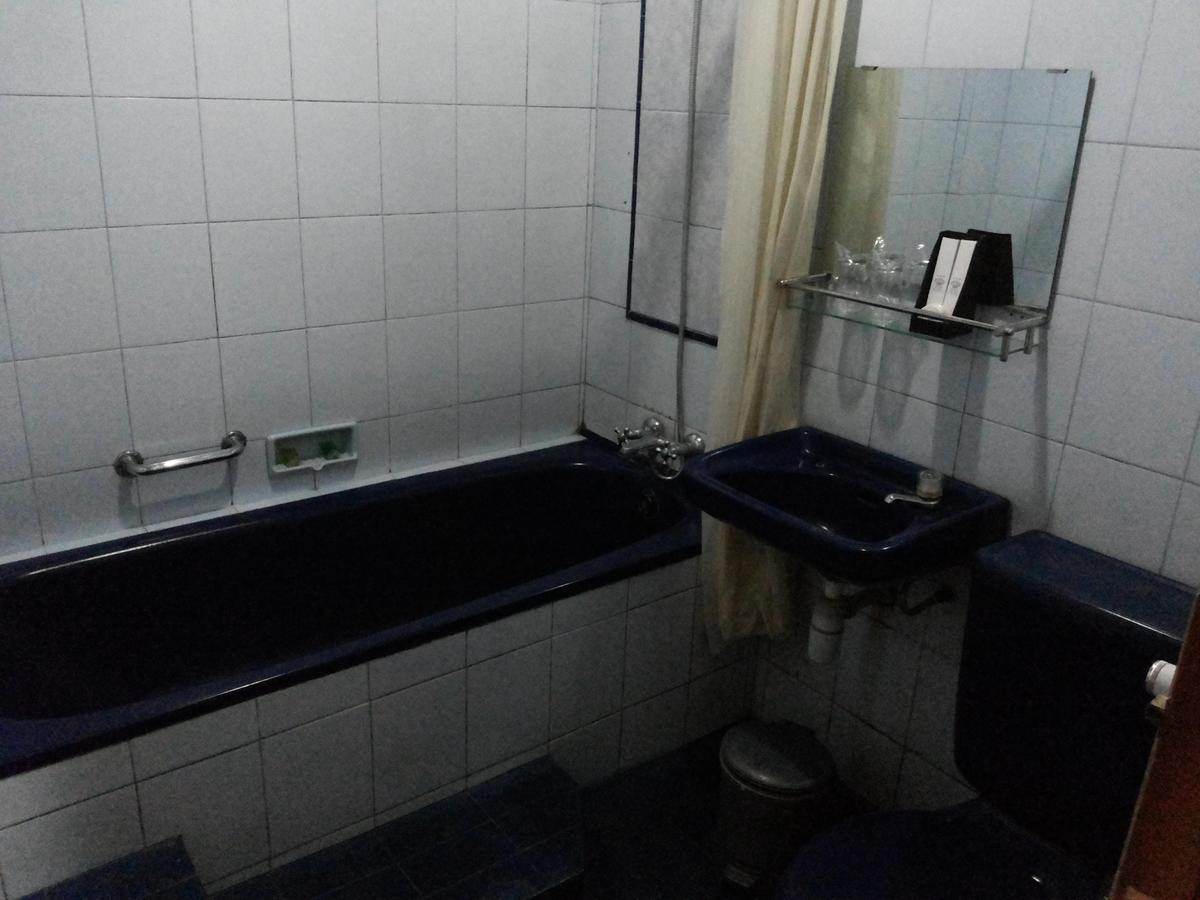 Urbanview Hotel Crown Tasikmalaya By Reddoorz Экстерьер фото